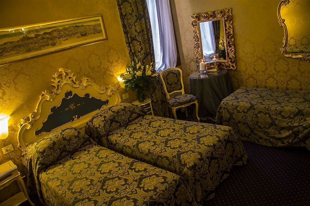 Hotel Becher Venice