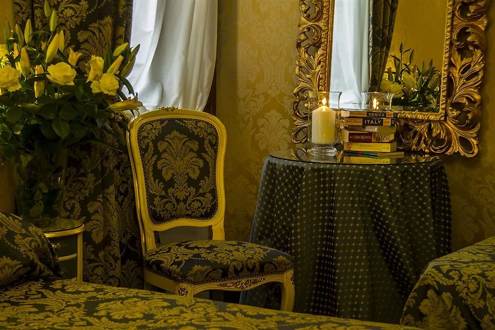 Hotel Becher Venice