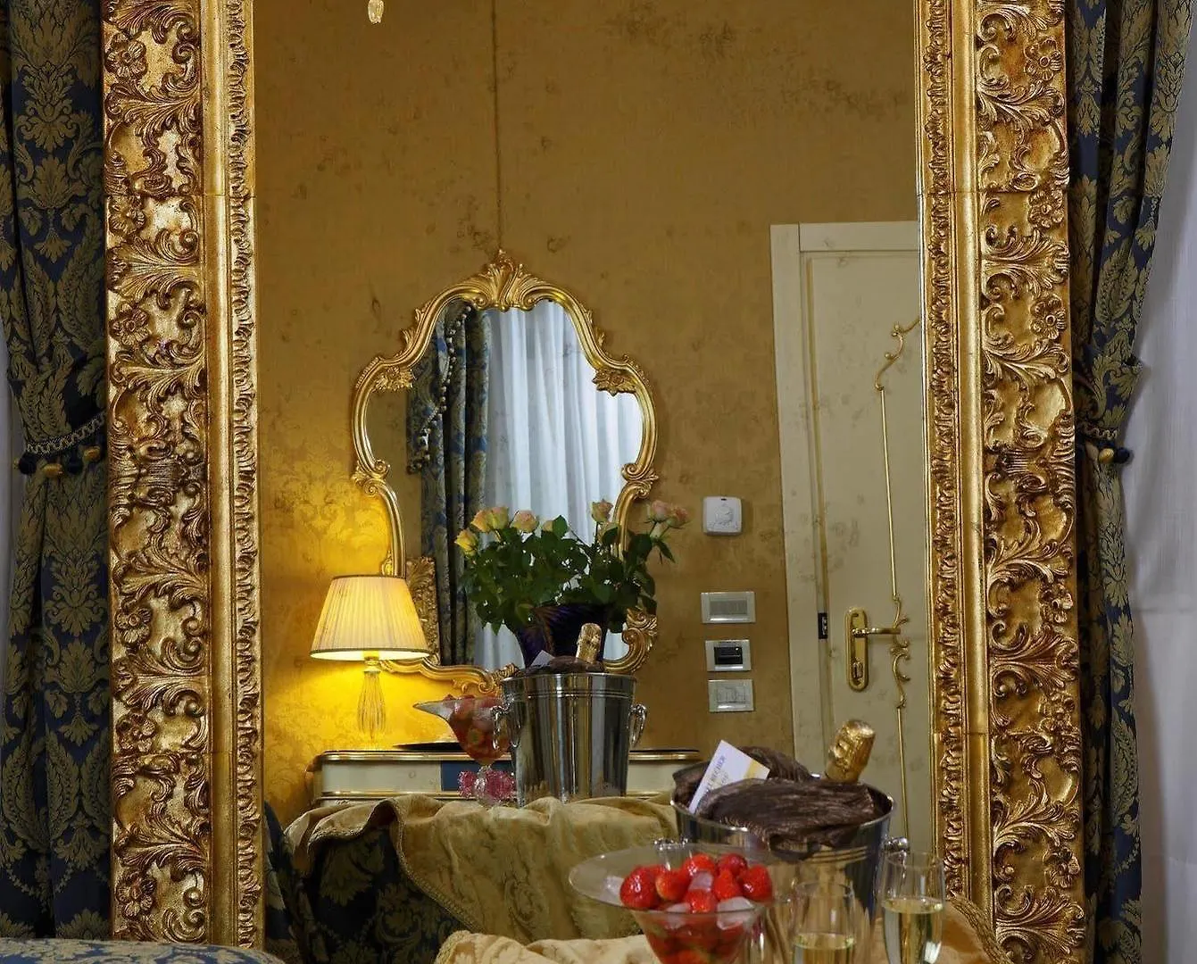 ***  Hotel Becher Venice Italy