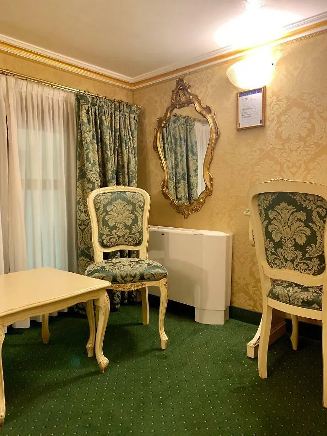 ***  Hotel Becher Venice Italy